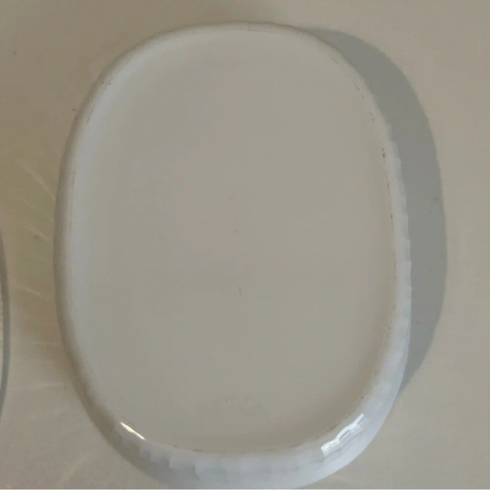 Corningware Oval Casserole Dish with Lid French White F-12-B 1.8 Liter - Picture 4 of 9